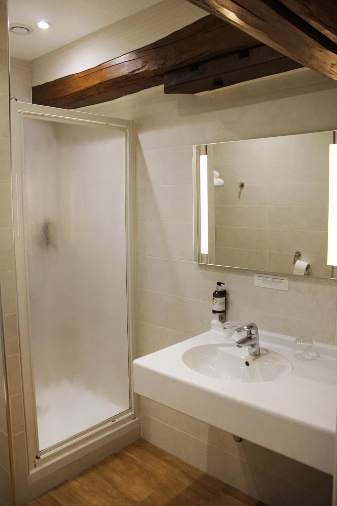 Auberge Du Lac, Sure Hotel Collection By Best Western Mesnil-Saint-Pere Exterior photo