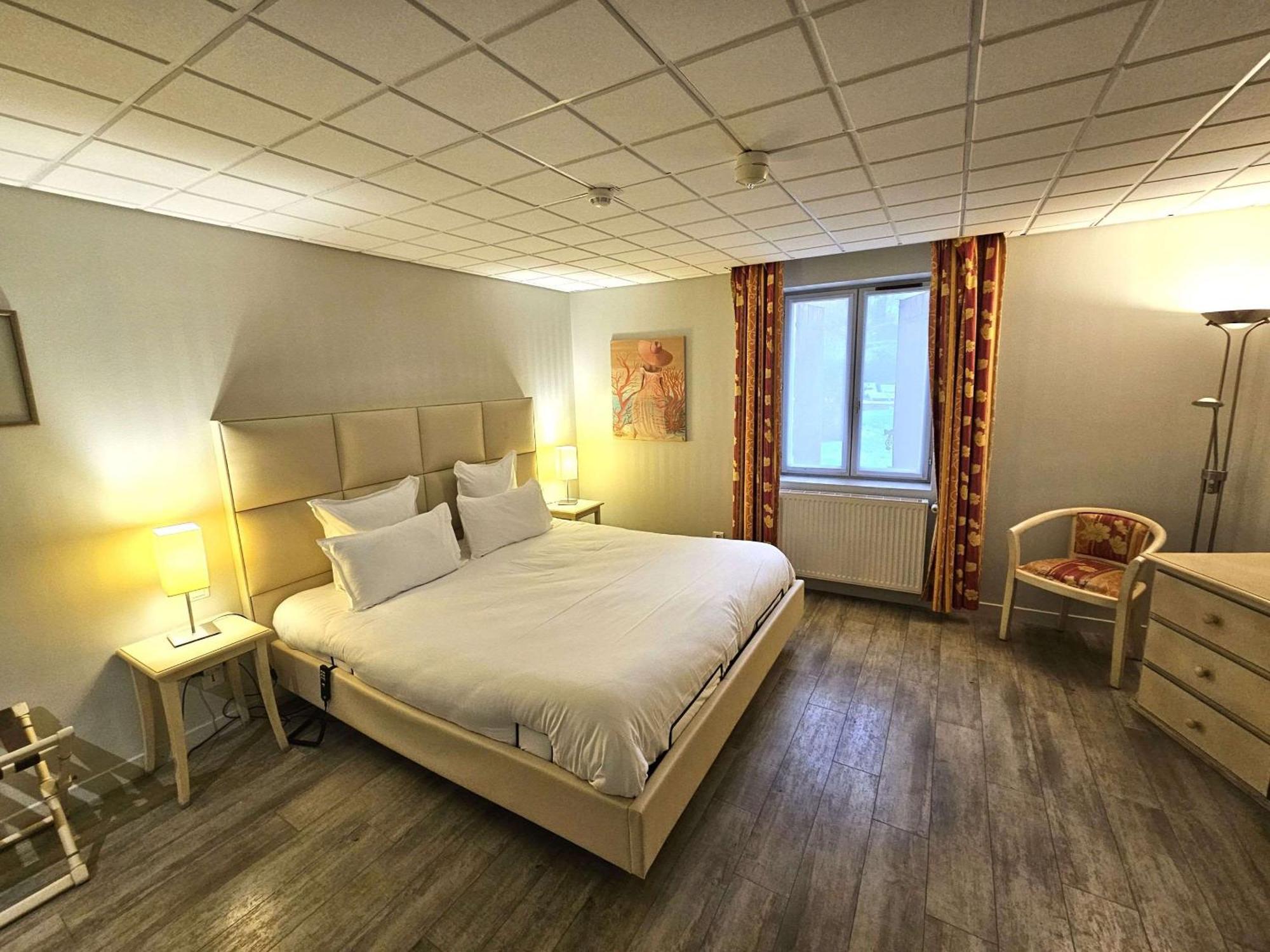 Auberge Du Lac, Sure Hotel Collection By Best Western Mesnil-Saint-Pere Exterior photo